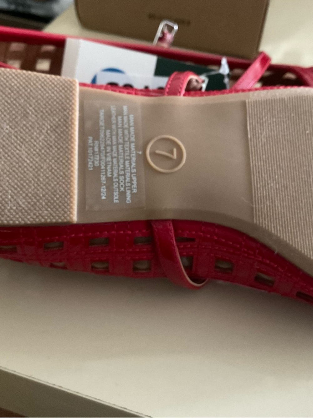 Wild Fable Red Patent Cutout Mary Jane Flats - Picture 2 of 3